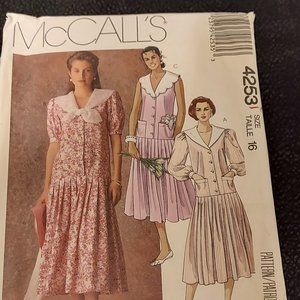 VINTAGE  MC CALL 1989 3 DRESS PATTERN"S  GOOD CONDITION